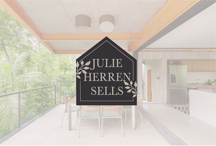 Julie Herren Sells - Real Esate Broker
