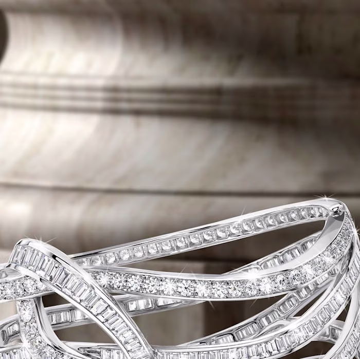 Sirus Tanya on Instagram: “The Ribbon - diamonds bangle offers …