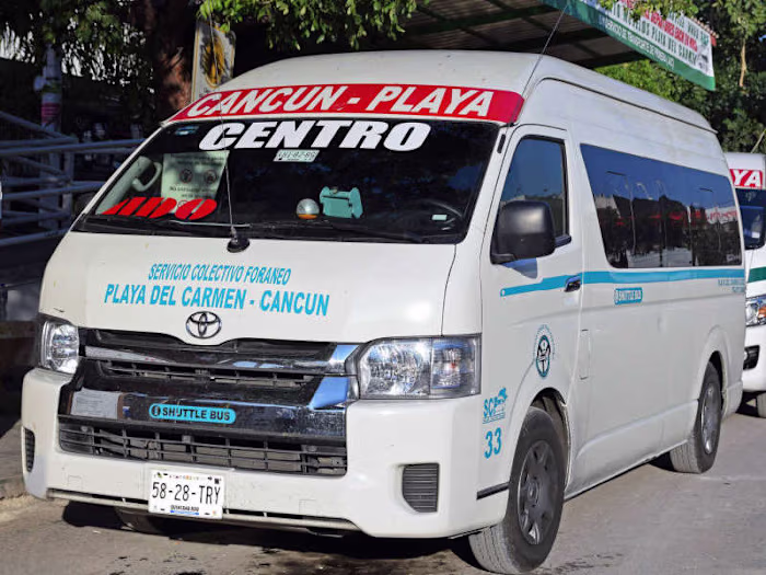 How to get from Cancun to Playa del Carmen, Mexico