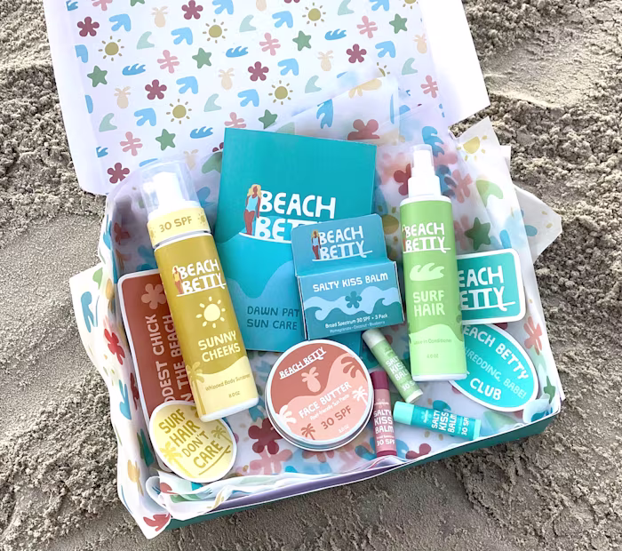 Beach Betty: Brand and Packaging: Behance