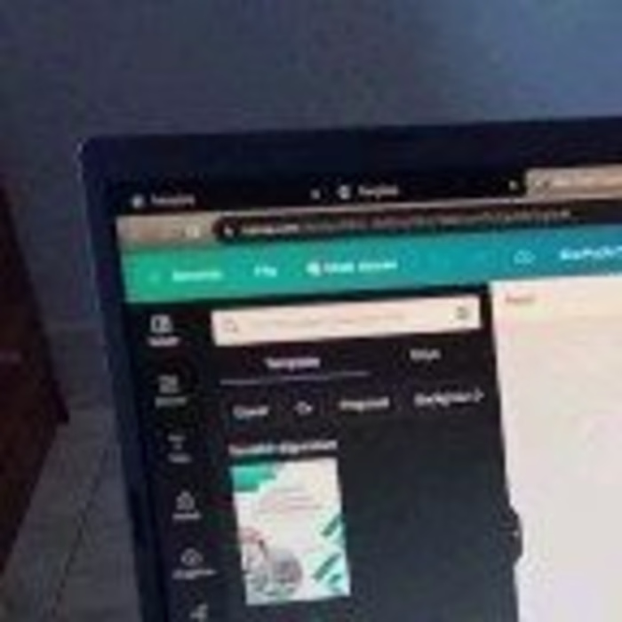 Muhammad Faqih Firmansyah on Instagram: “Weekend 😅 #canva #ree…