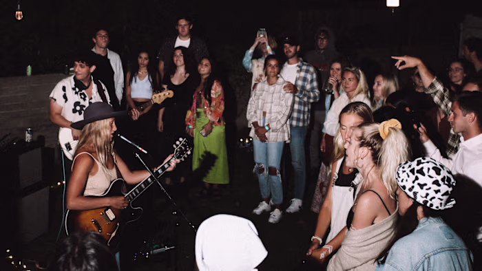 EMILY BRIMLOWS DEBUT ALBUM KICKSTARTER CAMPAIGN