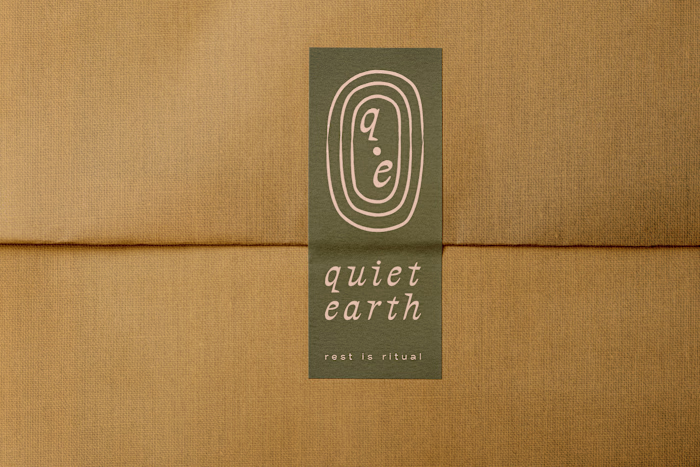 Quiet Earth - Luxe bed linens