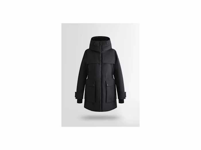 Elizabeth Coat Email Copywriting