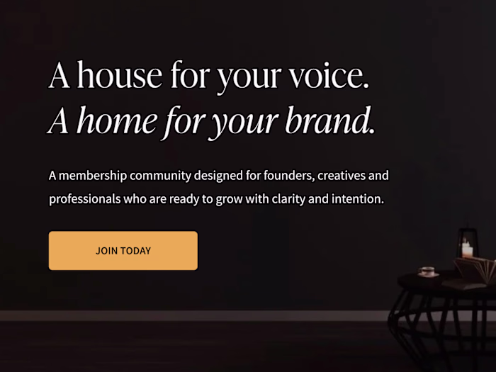 House of LáLew – LáLew Public Relations