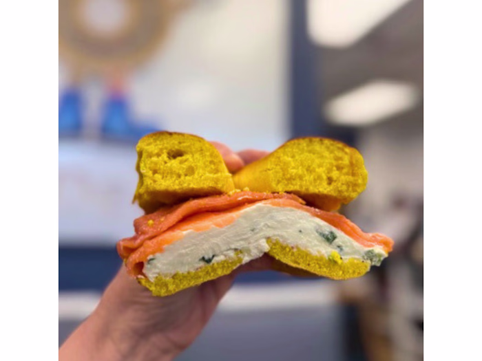 NYC Egg Bagel with Smoked Salmon & Cream Cheese: Color & Texture