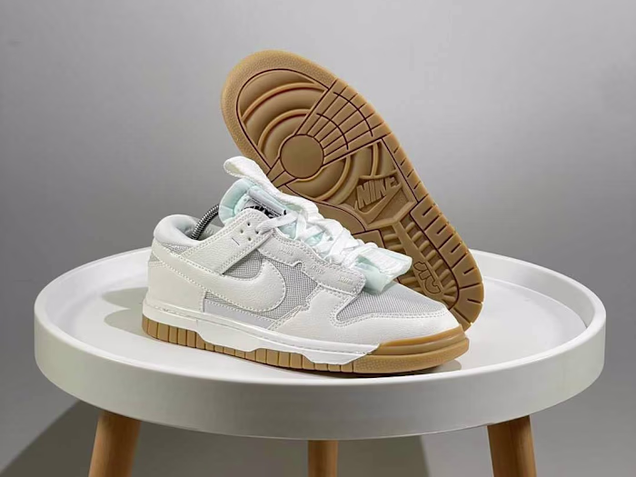 Social Media Management for a Footwear Brand