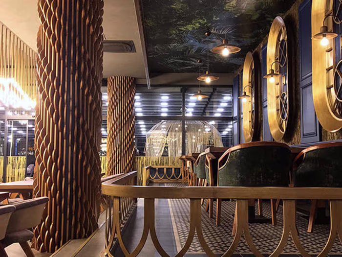 Maroof Cafe & Lounge