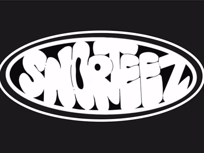 Snorteez Brand Logo