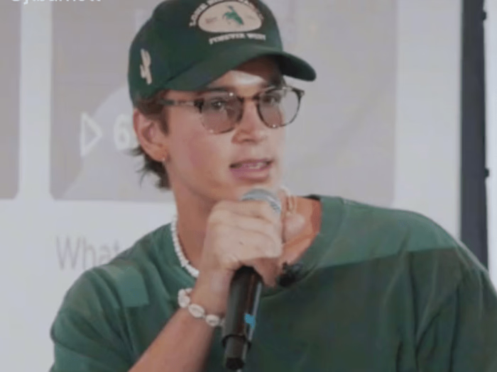 Speaking @ Foundermade | Topic: Creator Economy  🎙️