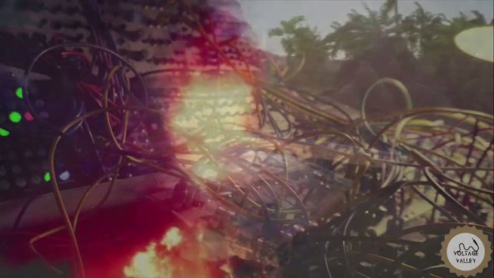 Modular Synths : Crafting Warzone Atmospheres Immersive Sound D…