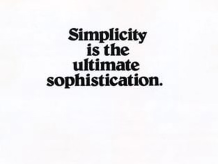 Apple brand tone & voice study (in Portuguese)