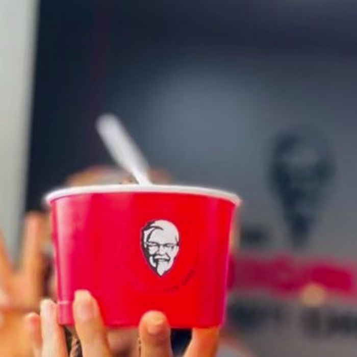 SOCIAL MEDIA MANAGER| COPYWRITER | DIGITAL CREATOR| on Instagra…