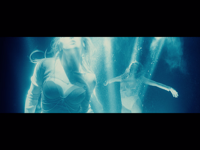 Music visual artist for "Little Mix" 