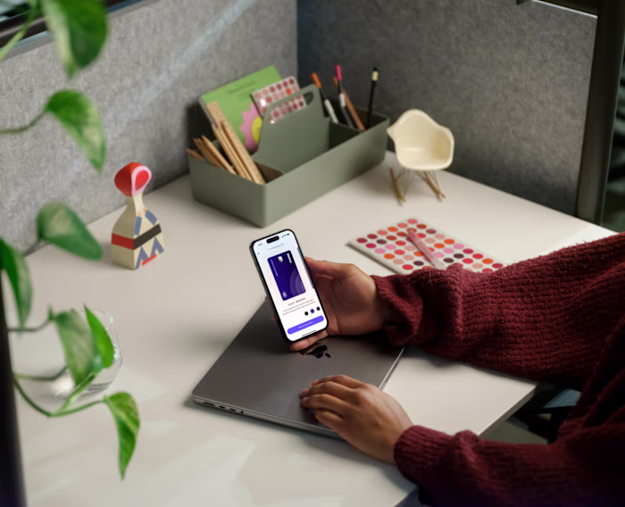Melioo card customization screen