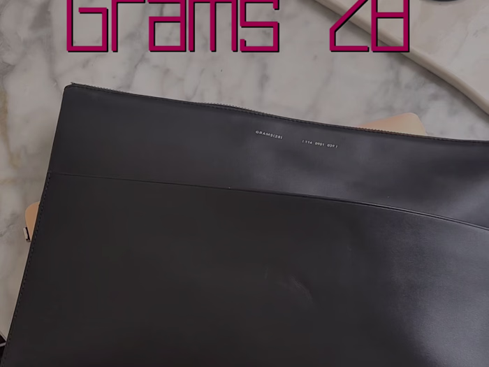 Test Edit for Grams 28 (via Huecco Agency)