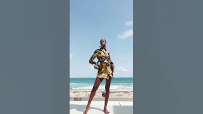A Tropical Fashion short