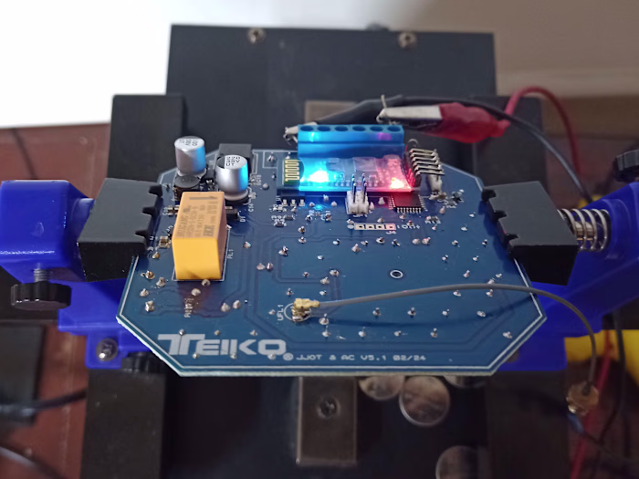 Electronic speed limiter device