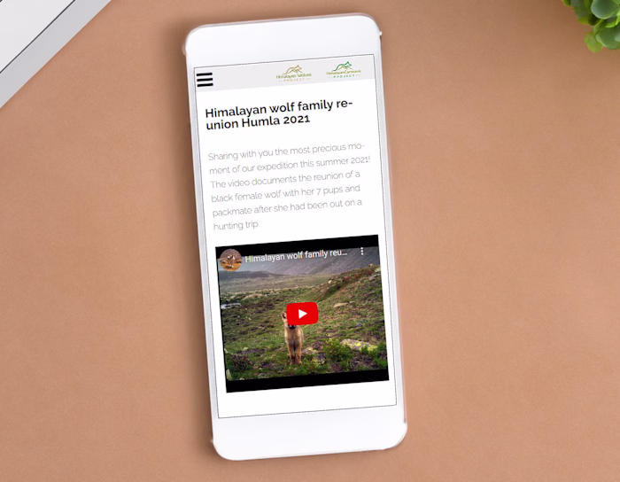 Website for biologist and wolf-scientist