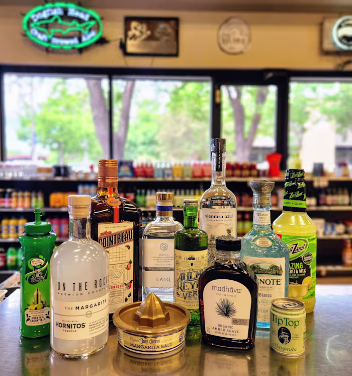 SEO-Optimized Cocktail Posts for Liquor Store Blog 