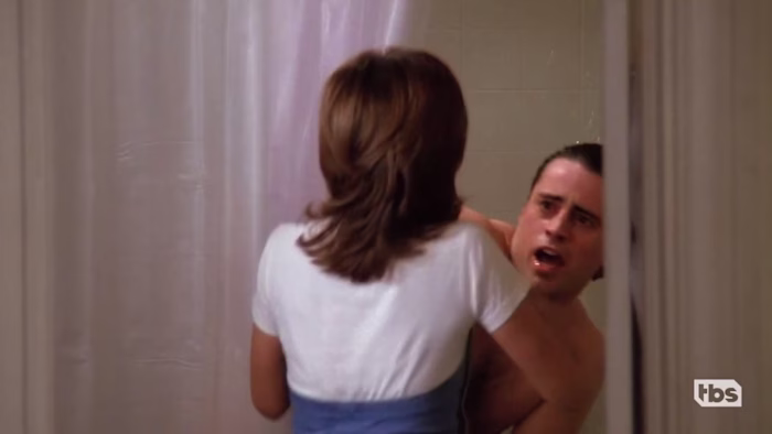 In what episode of Friends did Rachel see Joey in the shower?
