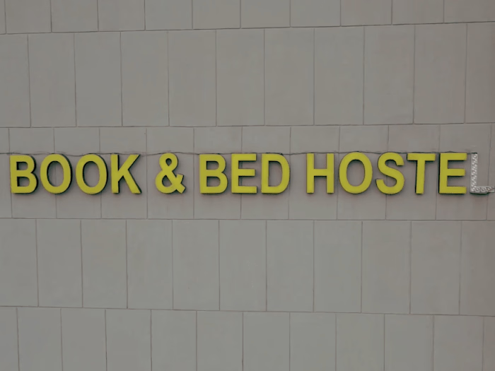 Hostel (Silent film)