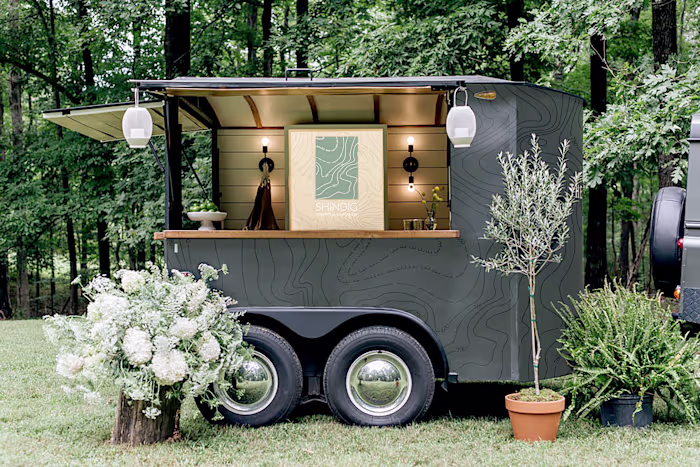 SHINDIG - Wandering Cocktail Bar