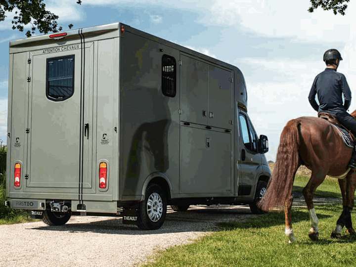 Cover image for 🐴 Premium trailers for horses 🐴