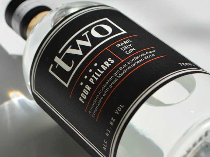 Cover image for TWO Gin - Label Design