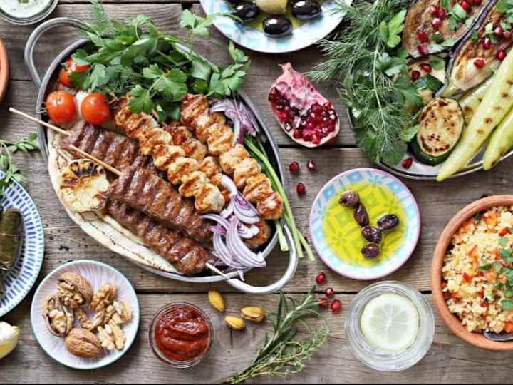 Cover image for The culinary delights of Mediterranean cuisine 