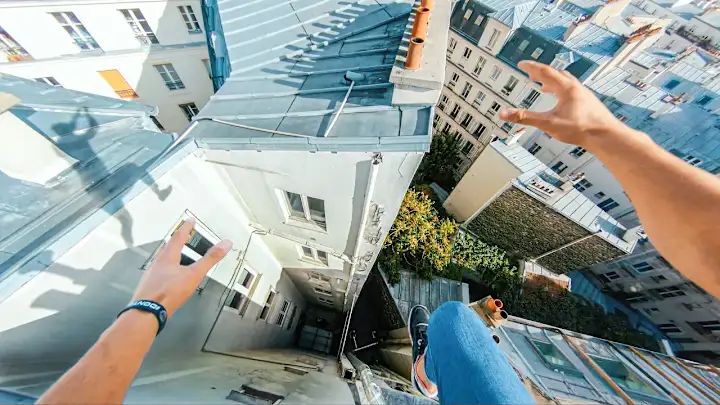 Cover image for Paris Rooftop Parkour POV 🇫🇷 - YouTube