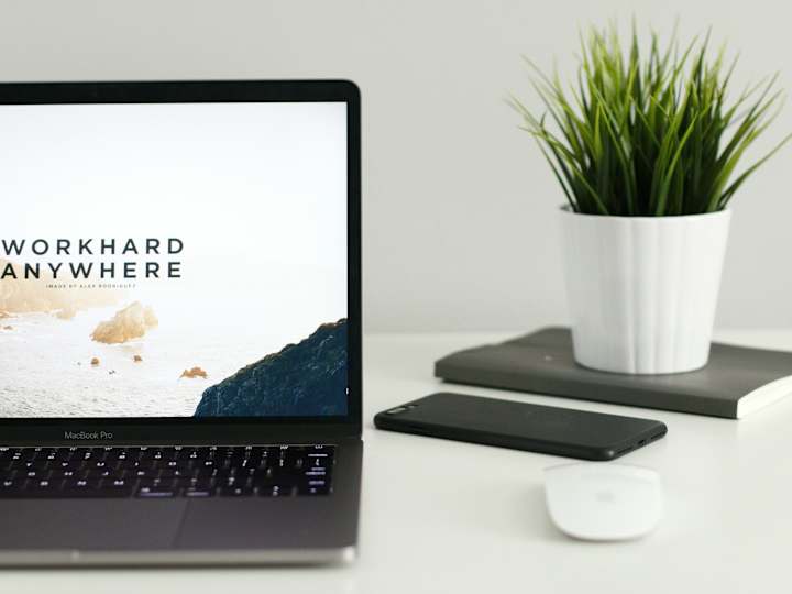 Cover image for Squarespace Web Designer