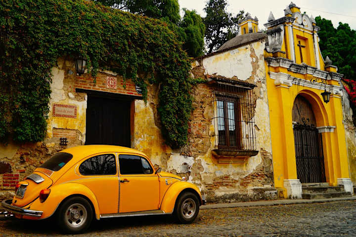 Cover image for A Magical Christmas Adventure In Guatemala