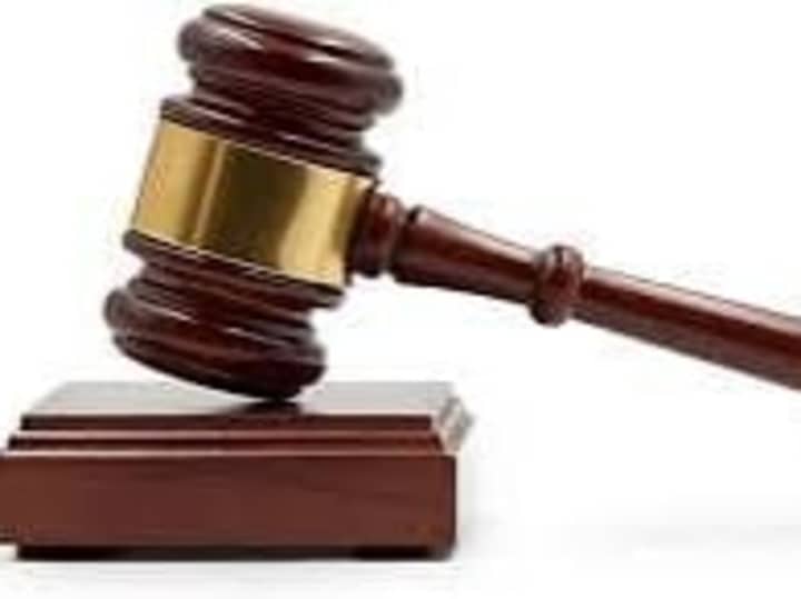 Cover image for Justice and Virtue
