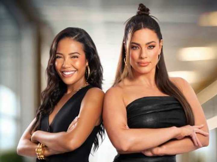 Cover image for Side Hustlers Season 1 & 2