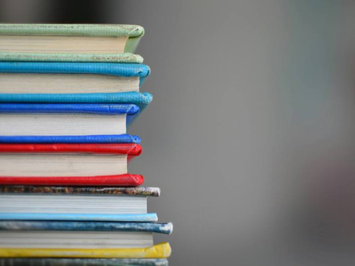 Cover image for GitHub - EFEDJE/Book-Recommendation-System
