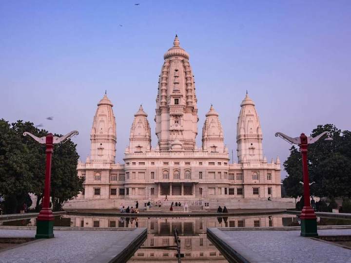 Cover image for Noida to Kanpur Cab