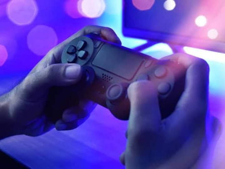 Cover image for The Thriving Evolution of the Gaming Industry