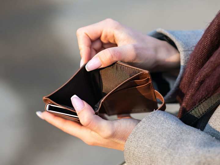Cover image for Still BROKE in your 20’s? Here's why