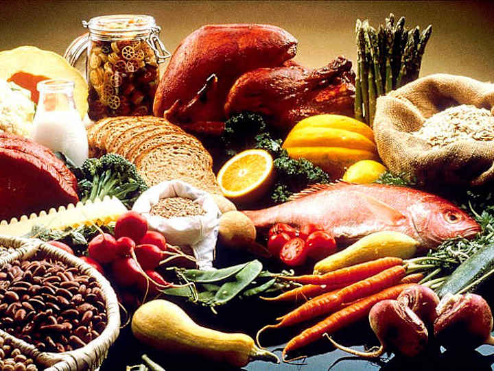 Cover image for Exploring the World of Food: A Culinary Adventure