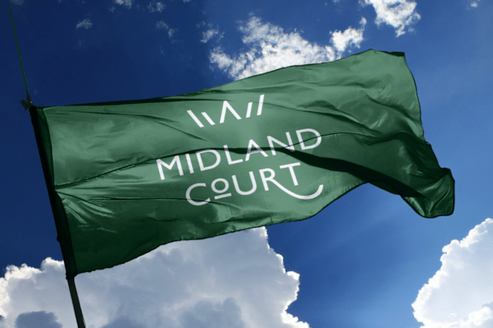 Cover image for Midland Court