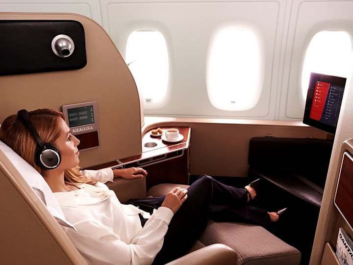 Cover image for Qantas 787 Controllor