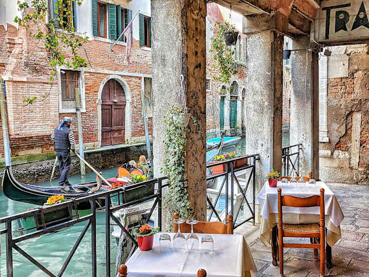 Cover image for 5 Italian Cities To Fall In Love With This November