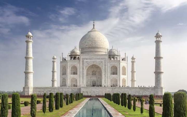 Cover image for Wanderlust Worthy: Unveiling India Holiday Packages to Australia