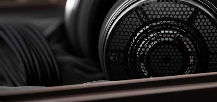 Cover image for Headphone Animation 