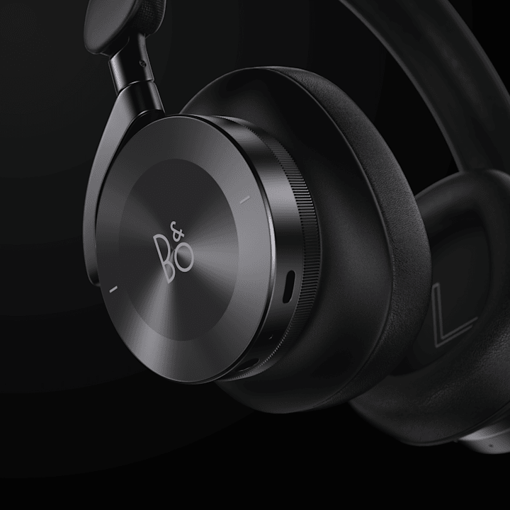 Cover image for Full 3D Product Visualization | B&O Headphones