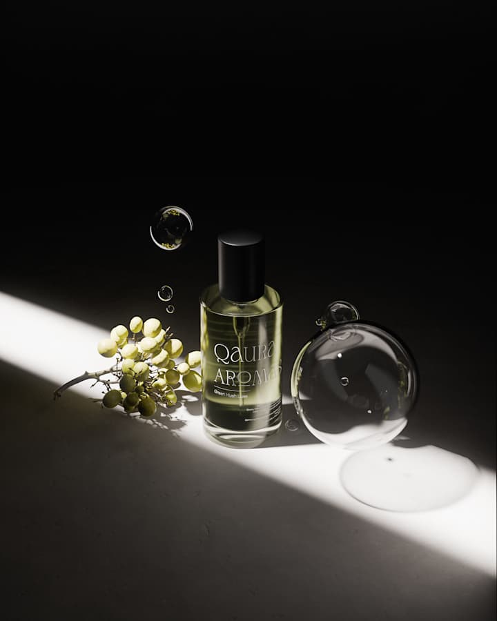 Cover image for Qaura Aromas | 3d Visualization & Brand Identity.