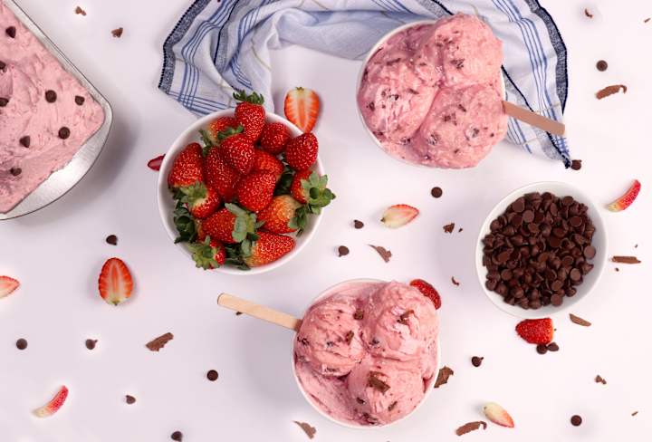 Cover image for ICE CREAM - Foodstyling