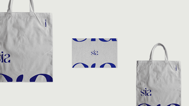 Cover image for Sia The Label