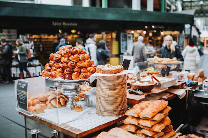 Cover image for London For Foodies: Restaurants, Markets & Street Food Guide